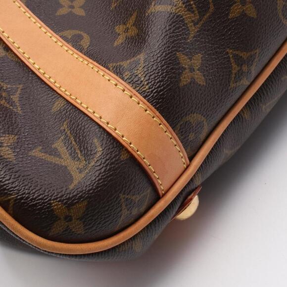 LOUIS VUITTON Brown Monogram Leather Shoulder Bag - Picture 8 of 9